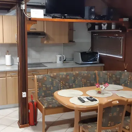 Rustica Cabin